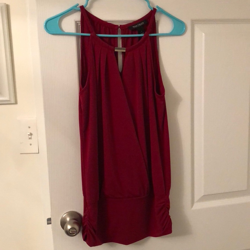 White House Black Market key hole tank top